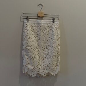 LOFT Ivory Floral Lace Pencil Skirt